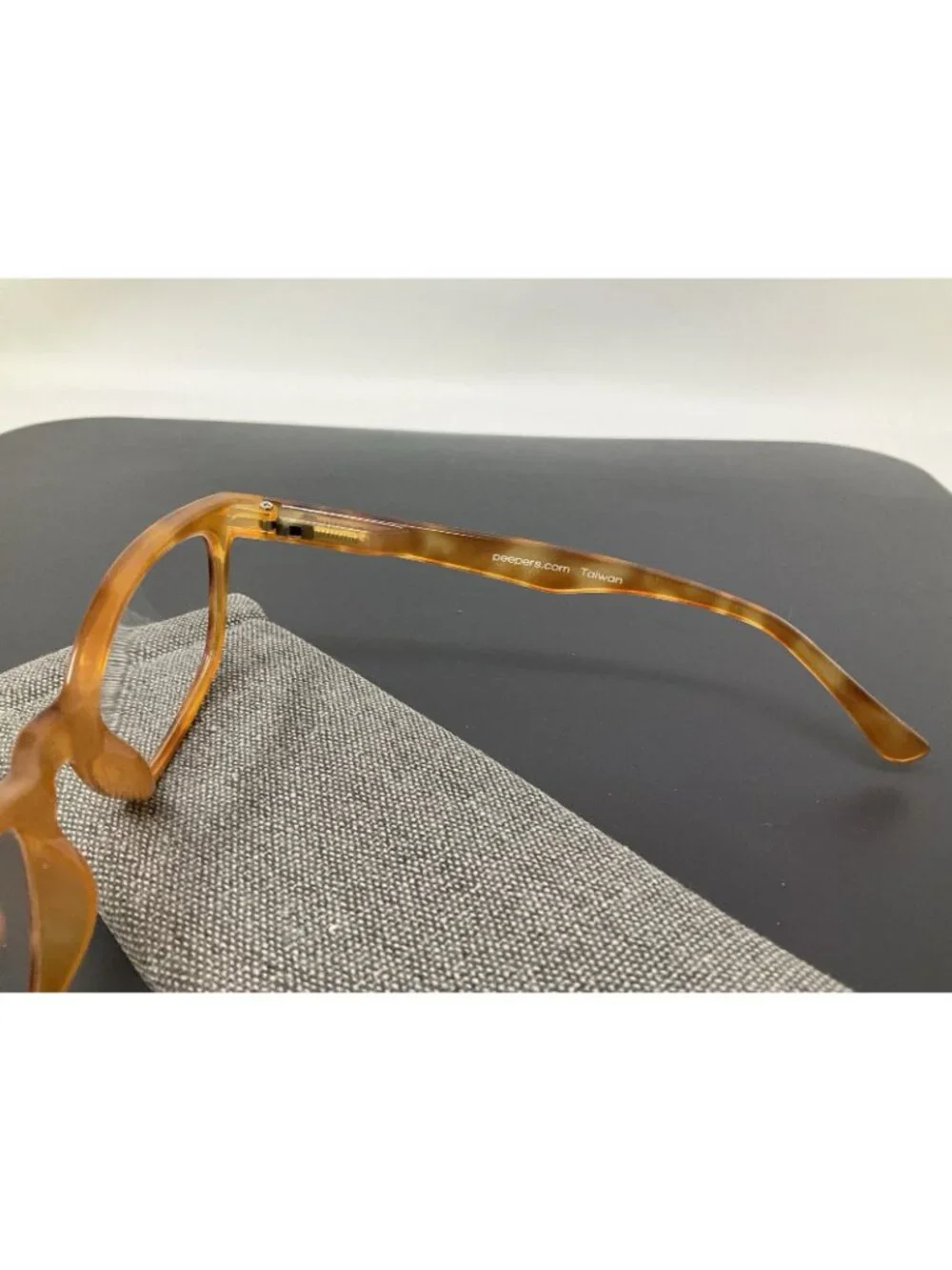 Peepers Last Word Readers +1.00 in Peach Tortoise Shell Gently Used w Case
